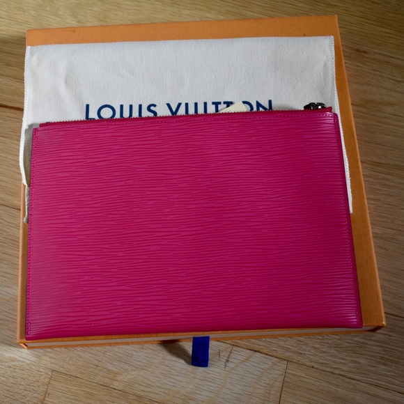 LOUIS VUITTON PINK EPI POUCHETTE - Picture 2 of 4